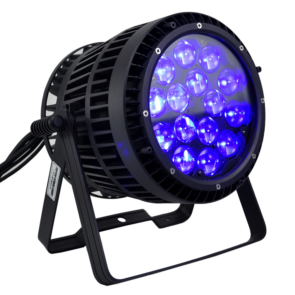 15*15W Waterproof focusing Par